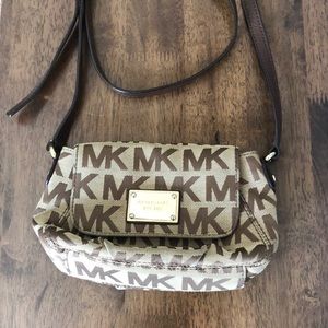 Brown Michael Kors crossbody bag